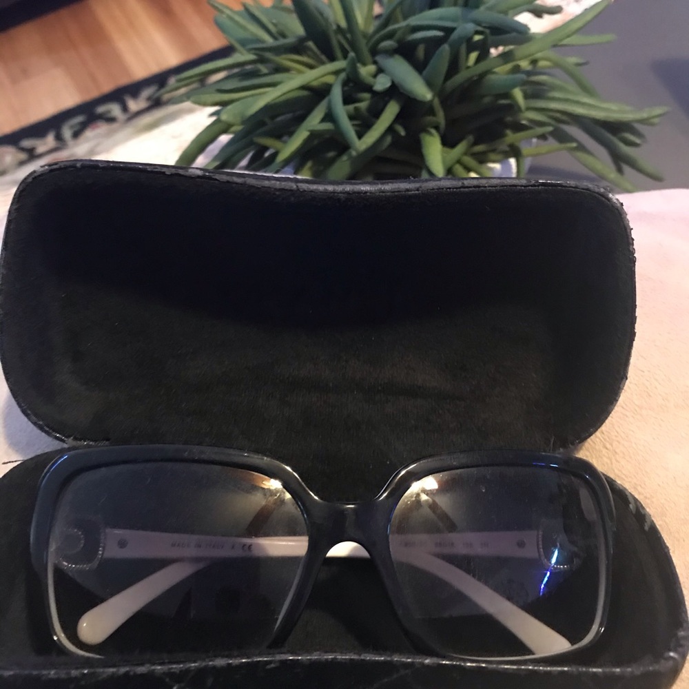 Meet your Posher, Lorena